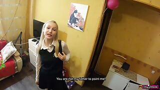 Старший брат наказал сестру двоечницу инцест сексом и накончал ей в рот