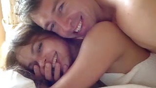 Мужик записал часовое домашнее видео секса с молодой телкой