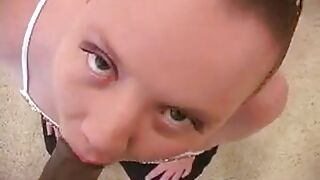 Дива делает минет не мужу, а черному любовнику